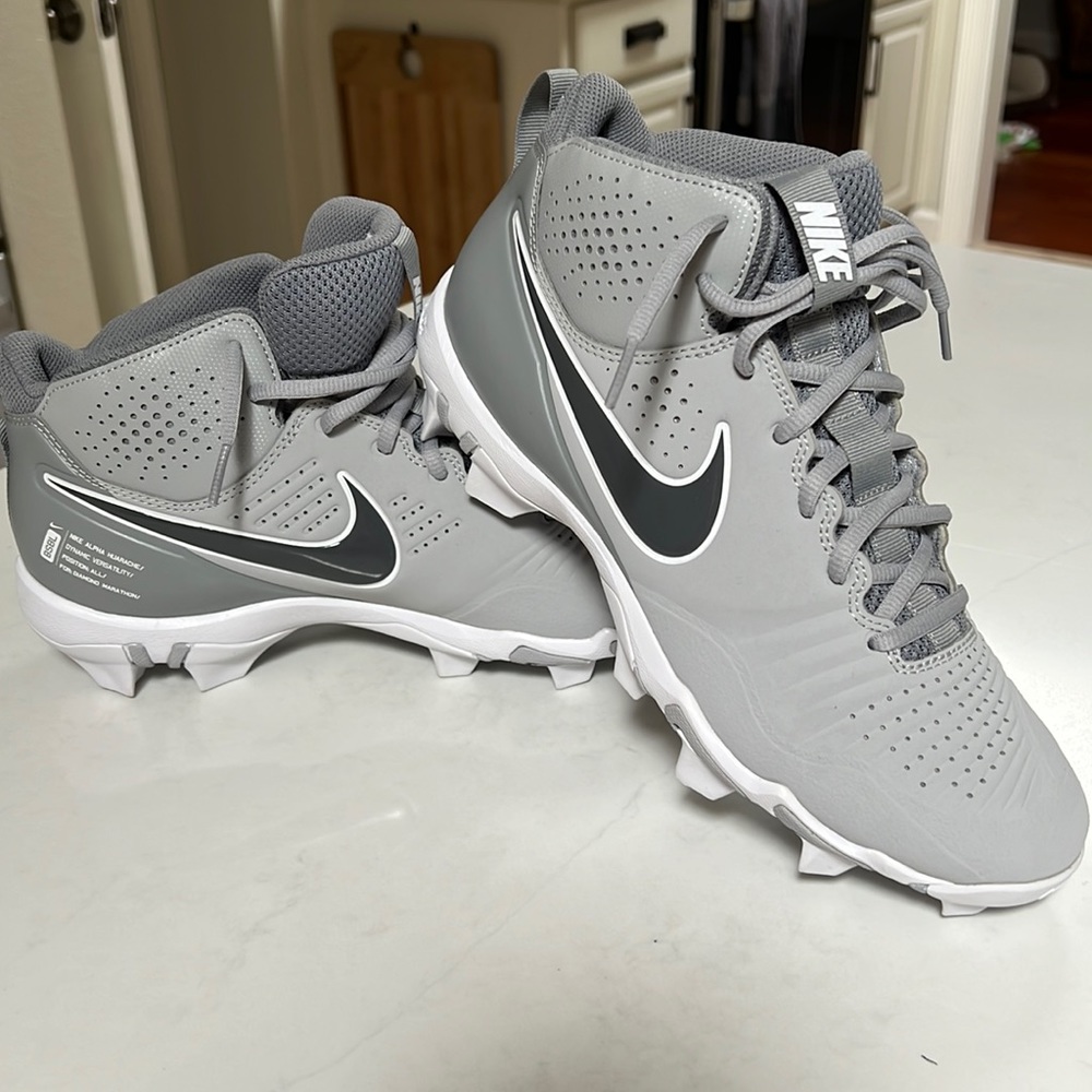 Nike Alpha Huarache mid Cleats.